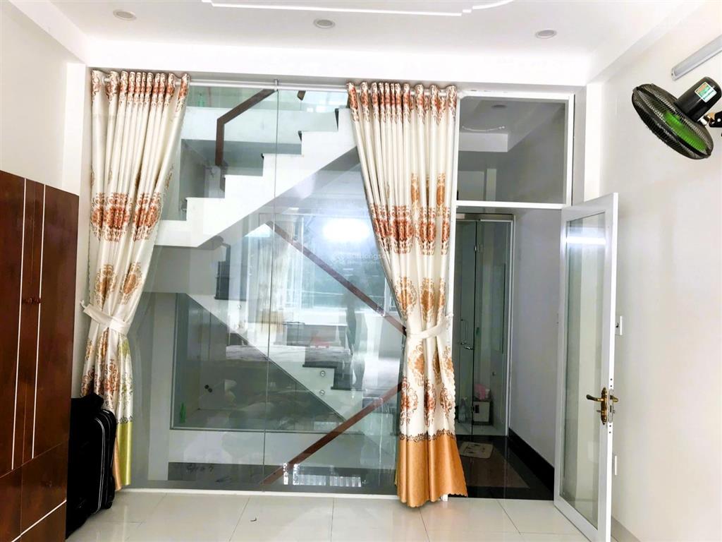 Bán nhà trường thọ gần ga metro bình thái, 1 trệt 2 lầu sân thượng