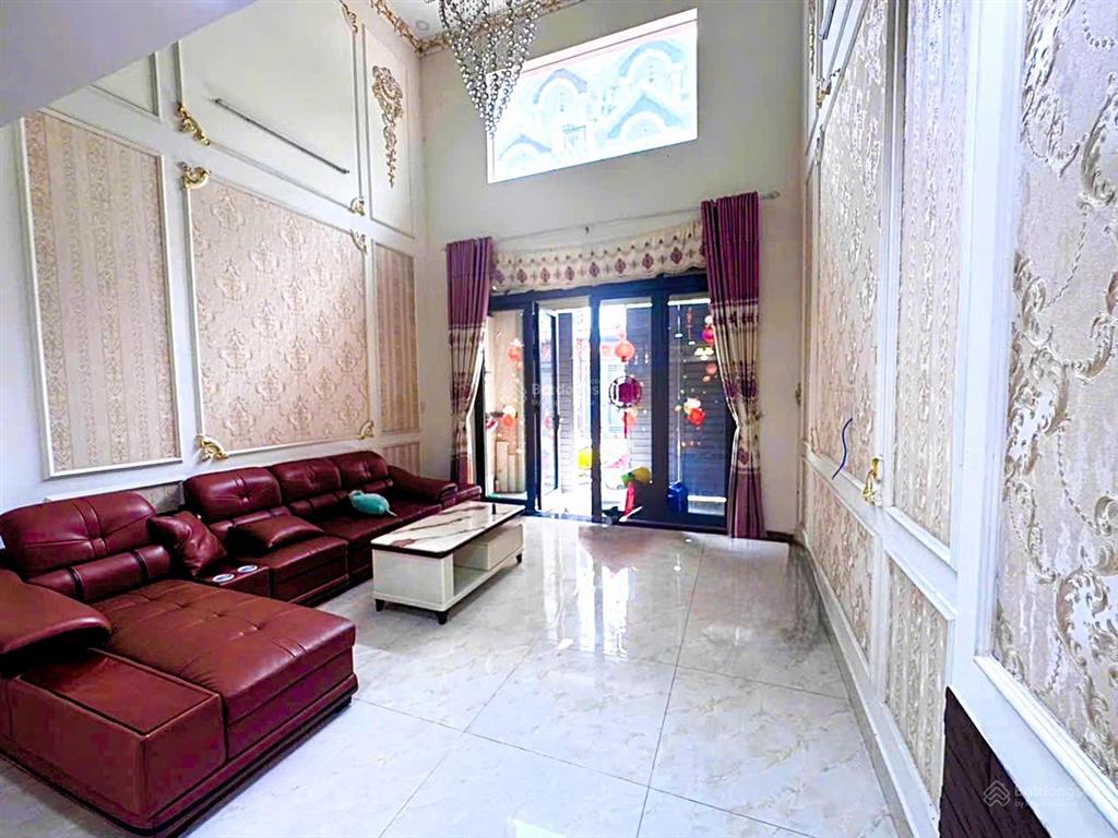 Bán nhà 3 tầng hẻm xe hơi đường 35 hiệp bình chánh gần phạm văn đồng