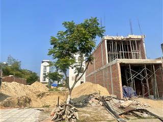 Chủ gửi bán lô đất biển tântrà, đường bùi bỉnh yên, ngũ hành sơn, 100m2 sạch đẹp, giá sốc 4.6 tỷ