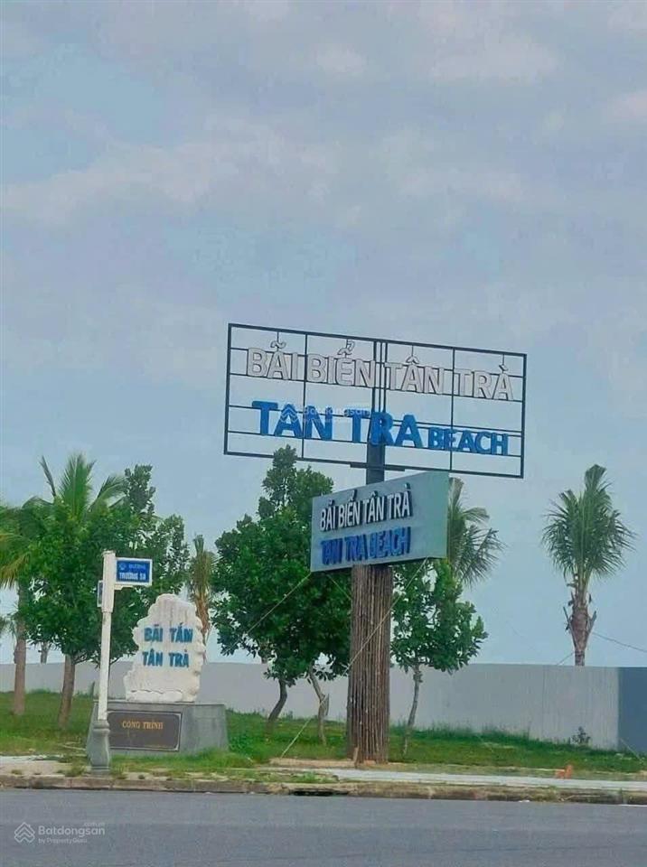 Cắt lỗ cần ra nhanh lô đất biển tân trà trục 7m5  view công viên. giá chỉ 4tỷ450 /100m2 sạch đẹp