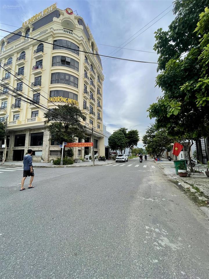 Cần tiền cắt lỗ bán nhanh lô kẹp cống 90m2 đường sơn thuỷ đông 1, ngay bãi tắm sơn thuỷ. giá 6 tỷ 5