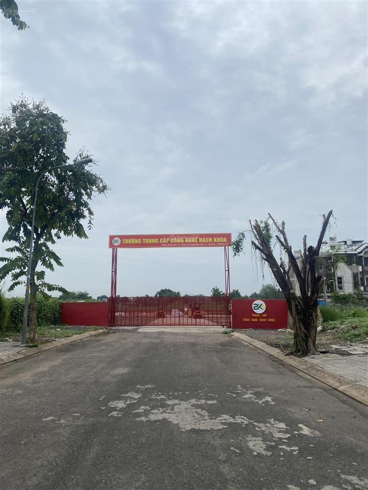 Bán gấp nhà đang làm chdv 17 phòng thu nhập 70tr/th giá chỉ 15,9 tỷ tl/169m²/4 lầu