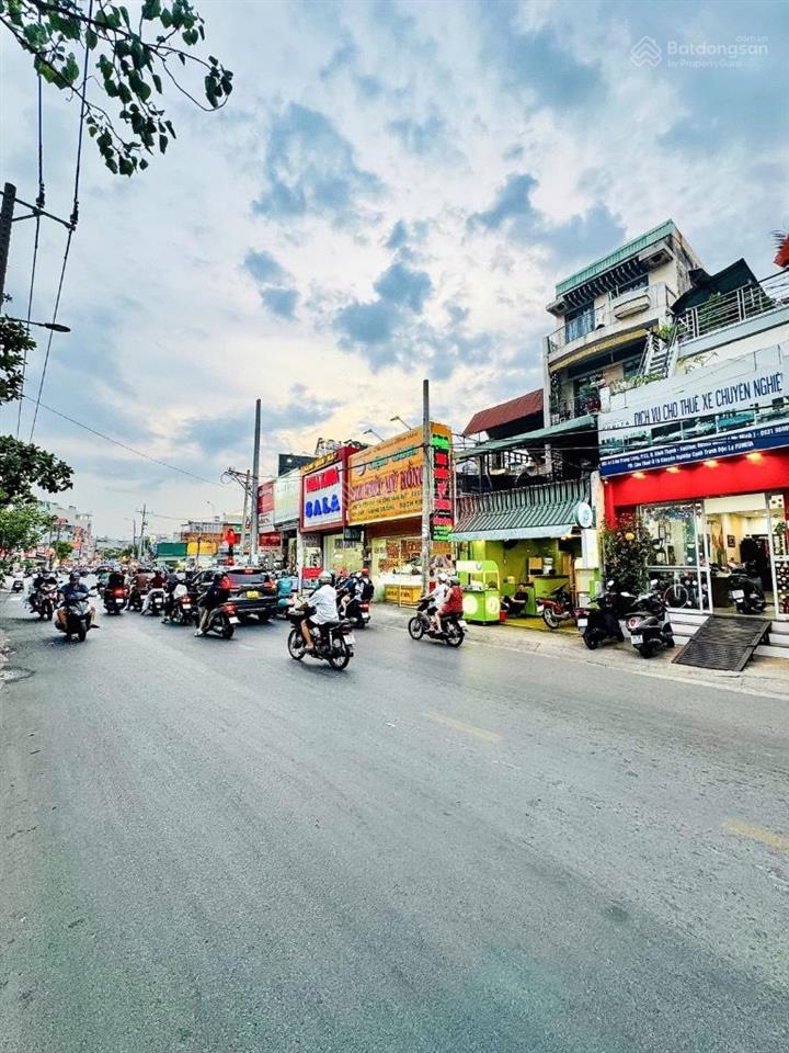 Nhà mặt tiền bán gấp giá rẻ như hẻm 100m2 chỉ 15 tỷ ngang trên 4m