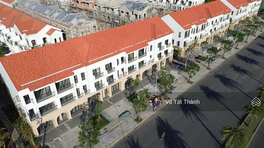 Bán shophouse hai mặt tiền aqua city đường 45m giá 9,9 tỷ, 117m², dân đông