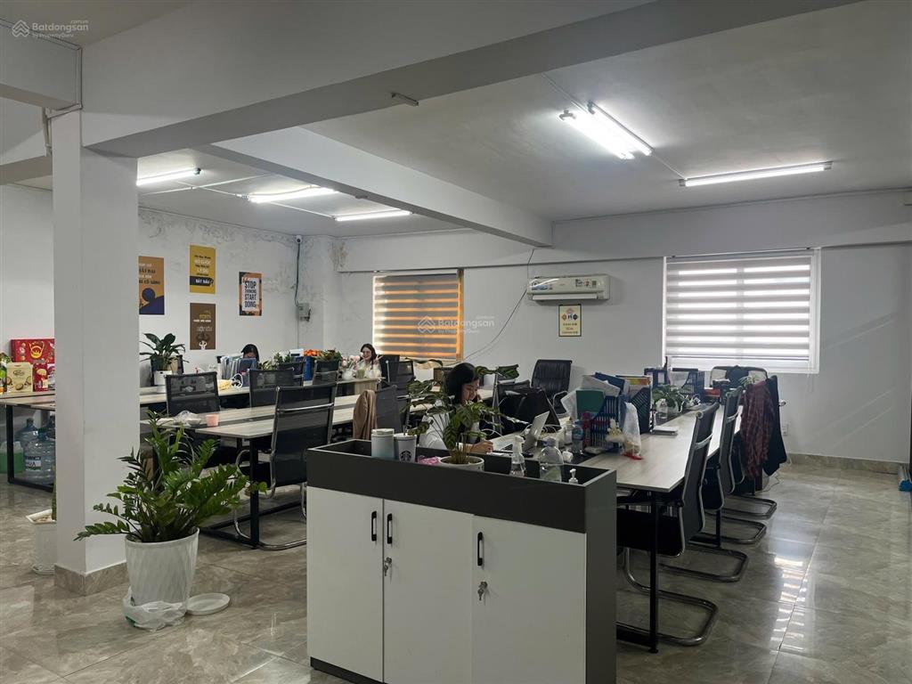 Văn phòng gần gigamal phạm văn đồng hiệp bình chánh sát cầu bình lợi