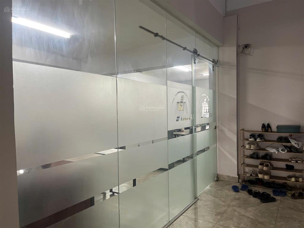 Văn phòng gần gigamal phạm văn đồng hiệp bình chánh sát cầu bình lợi