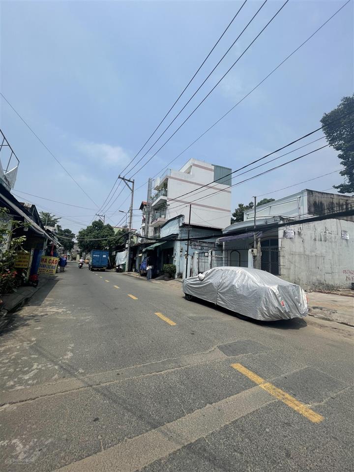 Đất xây căn hộ mặt tiền đường số 7 gần hoàng diệu 2, đại học ngân hàng, sổ hồng khu sầm uất