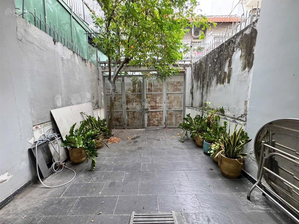 Nhà lầu 97m2 đất đường số 22 linh đông gần vành đai sổ hồng sát phạm văn đồng