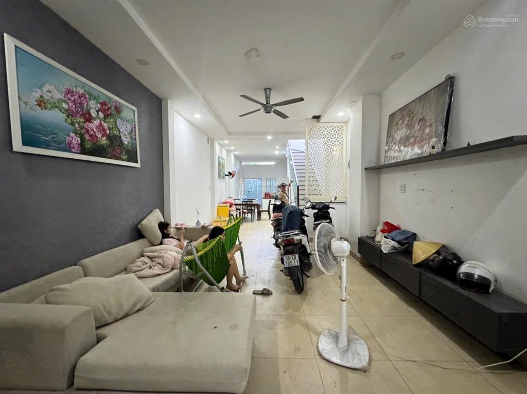 Nhà lầu 97m2 đất đường số 22 linh đông gần vành đai sổ hồng sát phạm văn đồng