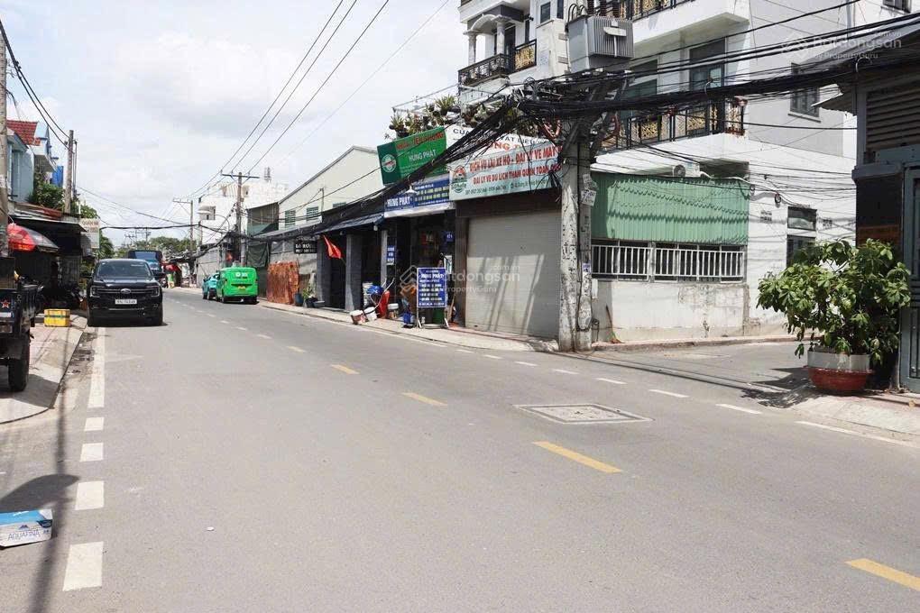 Nhà 4 tầng hẻm ô tô đường số 38, gần chợ hiệp bình, sổ hồng hoàn công, ra gigamall chỉ 5p