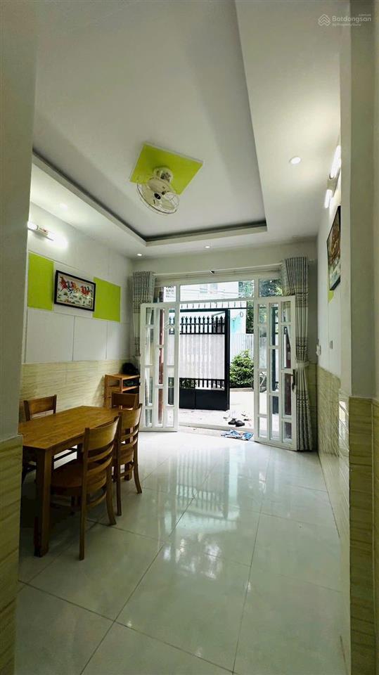 Nhà 2 lầu gần nhà thờ thủ đức, siêu thị vincom chương dương 45m² khu dân cư