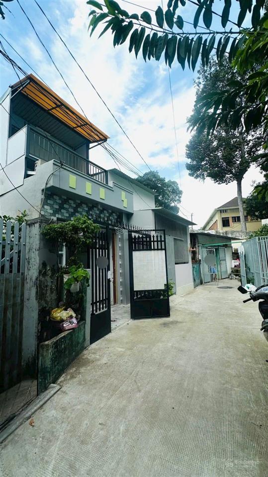 Nhà 2 lầu gần nhà thờ thủ đức, siêu thị vincom chương dương 45m² khu dân cư