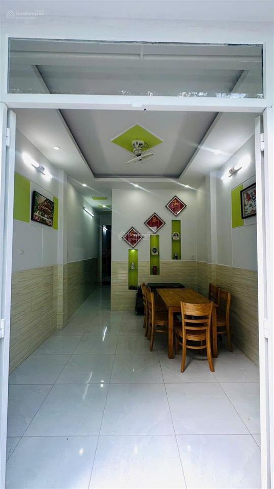 Nhà 2 lầu gần nhà thờ thủ đức, siêu thị vincom chương dương 45m² khu dân cư