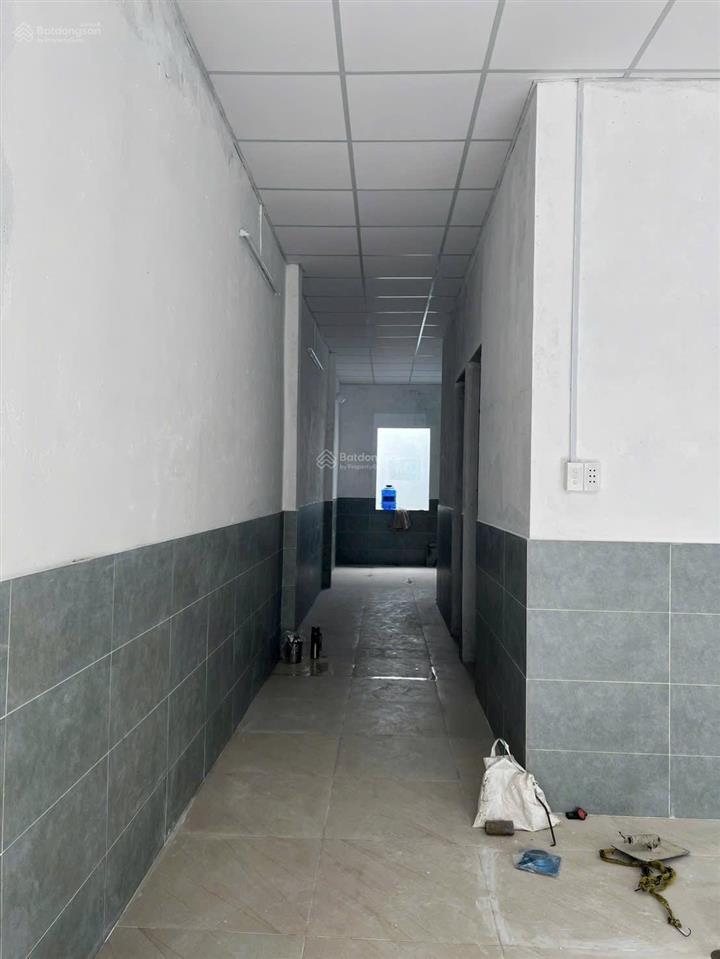 Nhà cấp 4 77,5m2 ngay điện lực thủ đức tô ngọc vân hẻm ô tô gần chợ tam bình