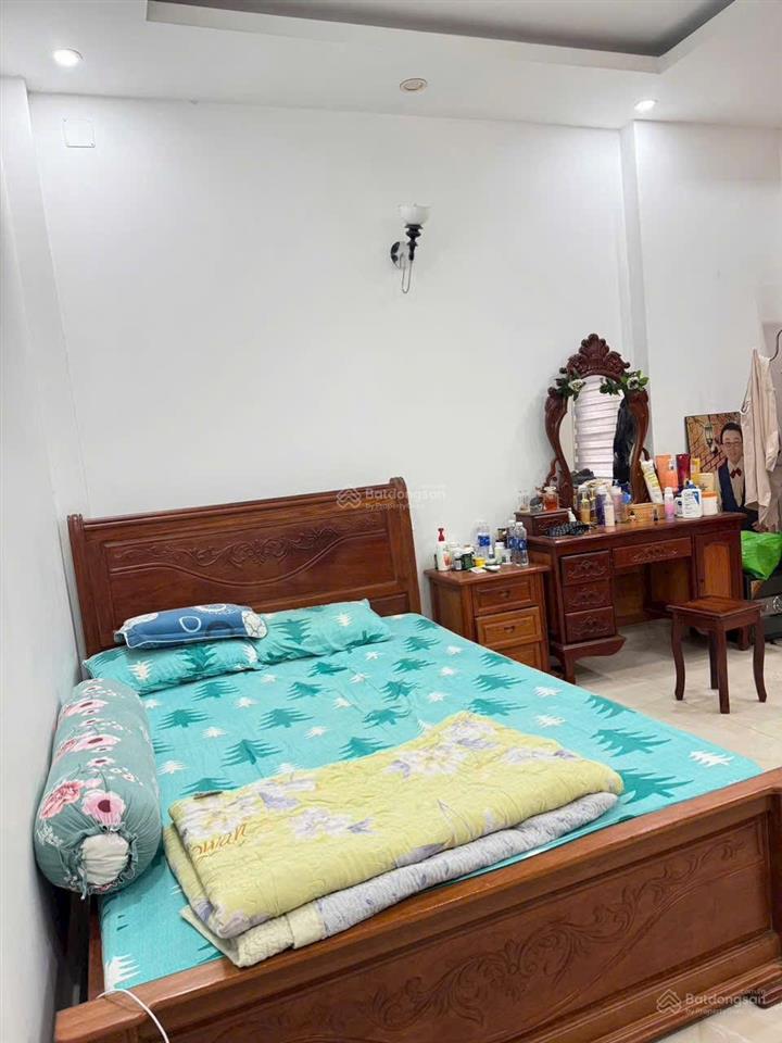 Nhà 3 lầu đường 30 linh đông gần phạm văn đồng sổ hồng khu dân trí cao