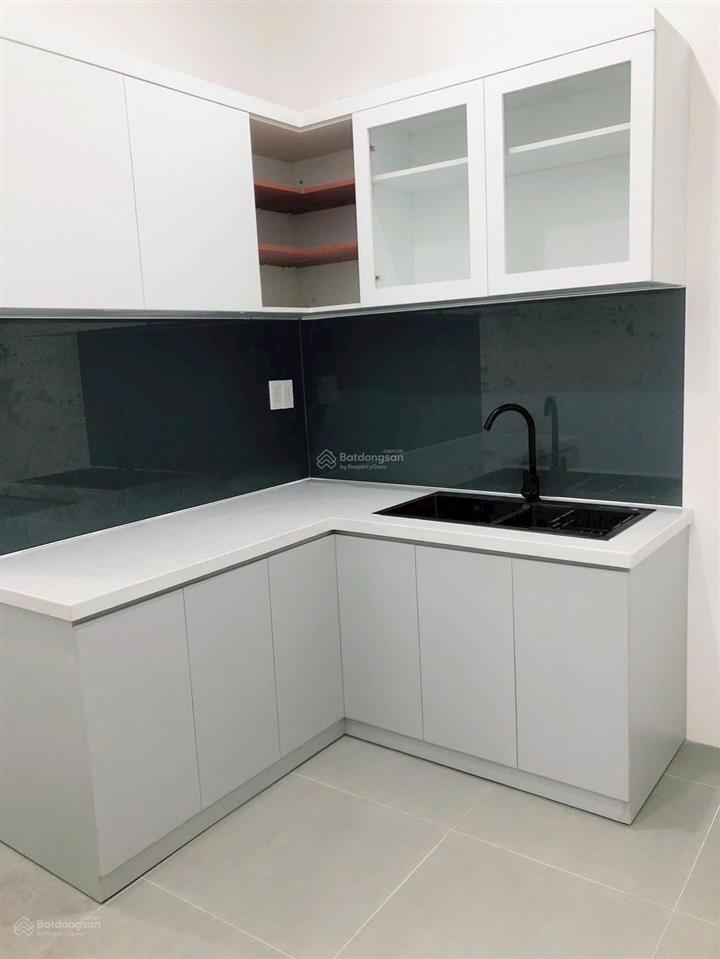 Nhà ngay gigamall phạm văn đồng gần cầu bình triệu sổ hồng hoàn công khu dân cư