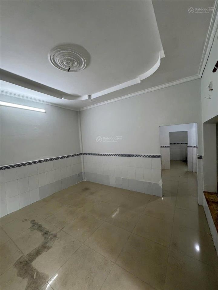 Nhà cấp 4 ngay nhà thờ fatima bình triệu sát đại học luật sổ hồng riêng