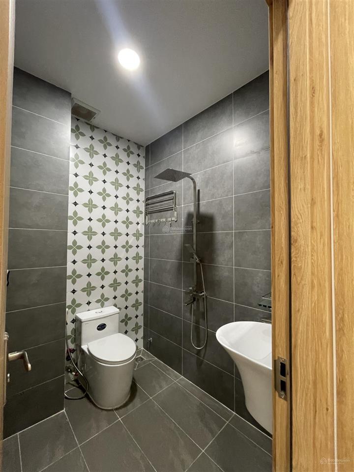 Nhà 4 tầng đường linh đông sát phạm văn đồng hẻm thông nhà mới khu dân cư gần vành đai 2