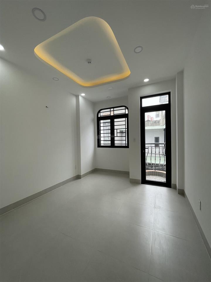 Nhà 4 tầng đường linh đông sát phạm văn đồng hẻm thông nhà mới khu dân cư gần vành đai 2