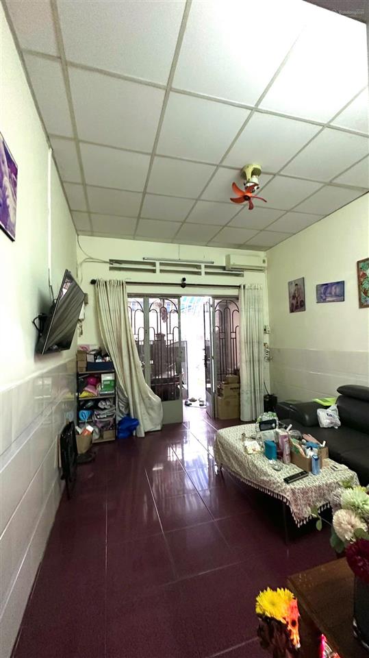 Nhà lầu hẻm oto đường kha vạn cân gần đh cảnh sát chợ thủ đức khu dân trí