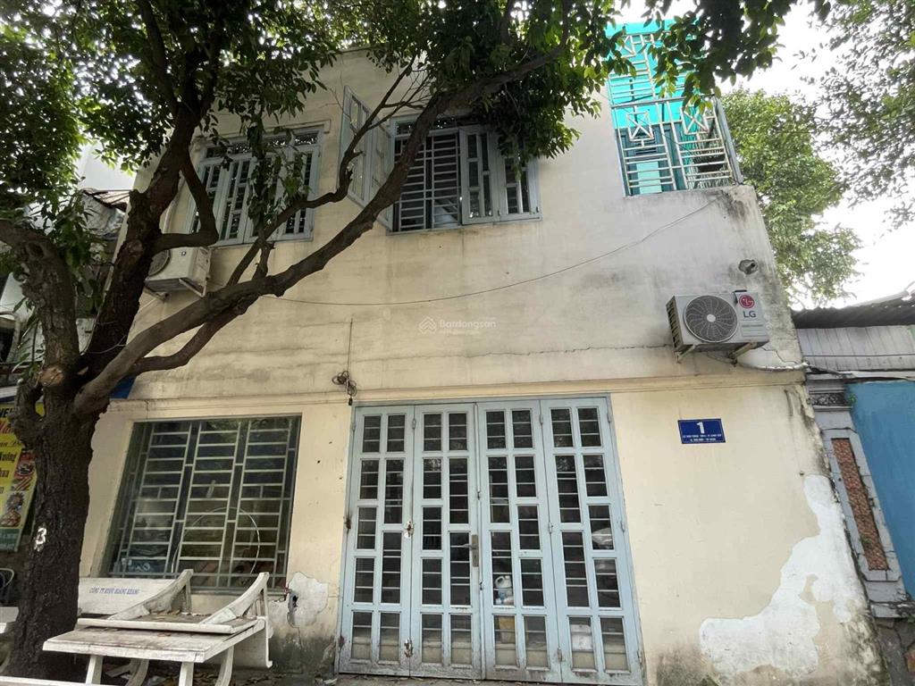 Cho thuê nhà 2 mặt tiền 1230 phạm văn đồng, thủ đức