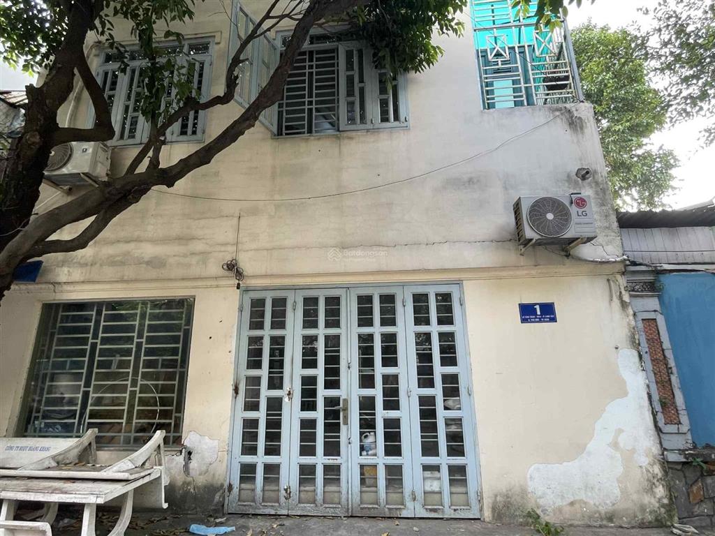 Cho thuê nhà 2 mặt tiền 1230 phạm văn đồng, thủ đức