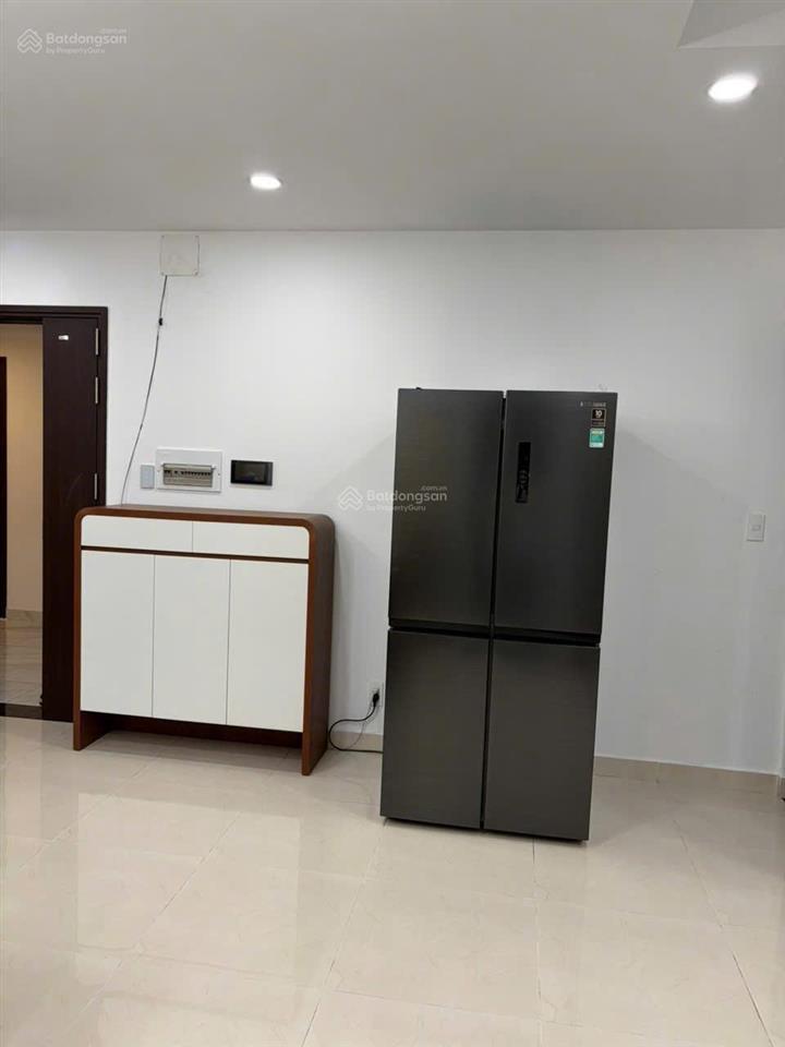 Chính chủ cho thuê căn hộ 2123 full nội thất, nhận nhà ở luôn.  0932 796 ***