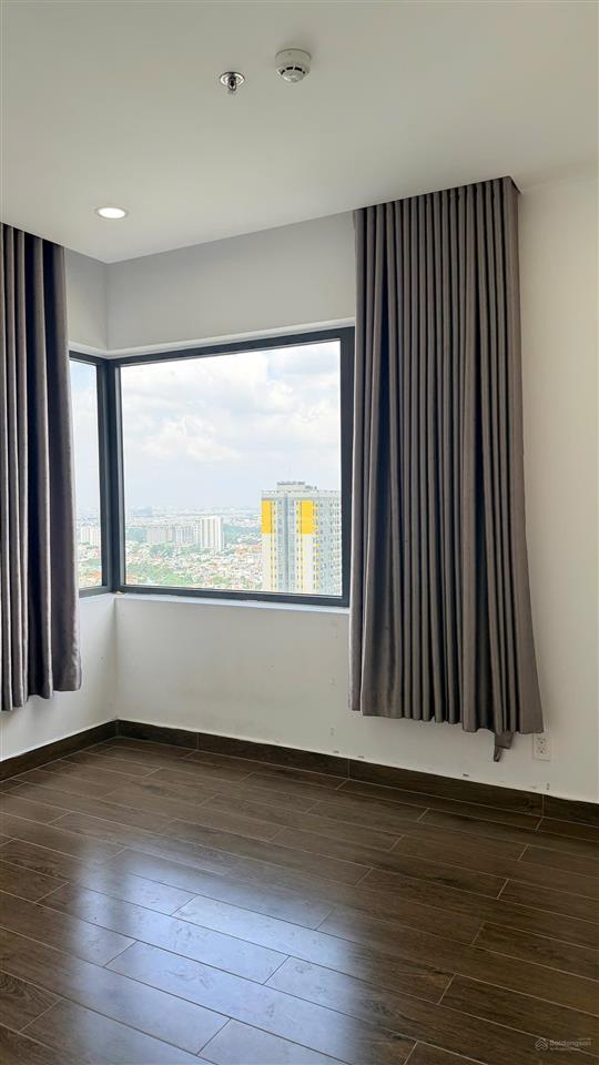 Chính chủ cho thuê căn số 20, view đông nam, giá 8tr/1 tháng