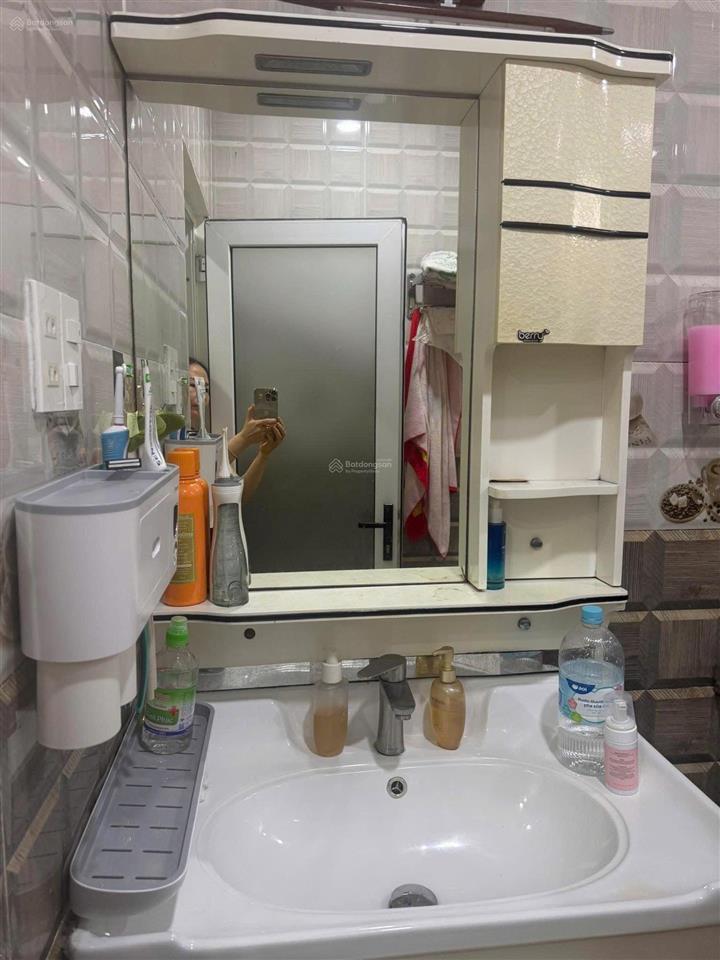 Chính chủ cho thuê nhà phố him lam full nt nhận nhà ở liền.  0932 796 ***