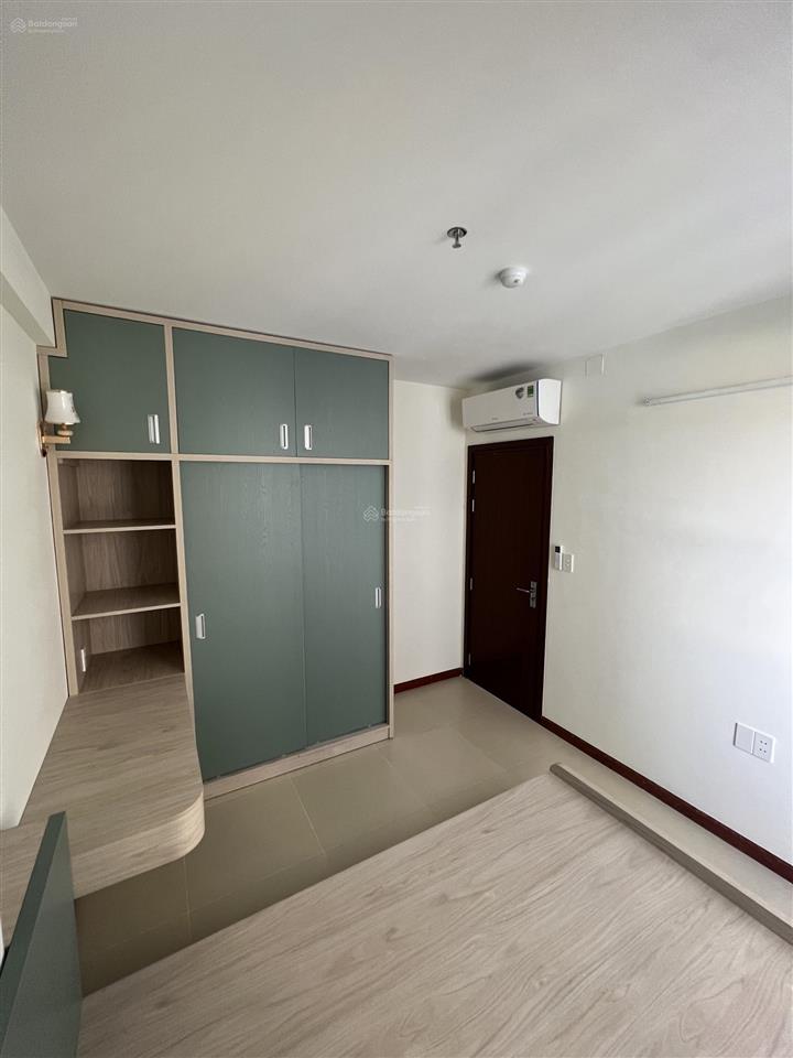 Chính chủ bán gấp căn iris tower 65m2, 1,800 tỷ  0914 181 ***