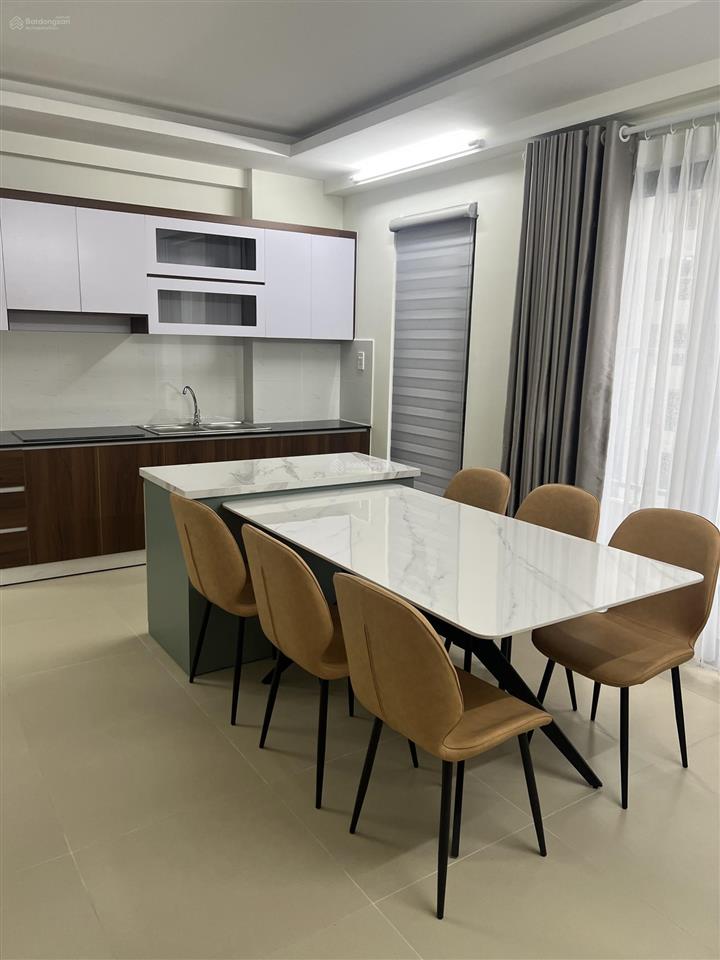 Chính chủ bán gấp căn iris tower 65m2, 1,800 tỷ  0914 181 ***