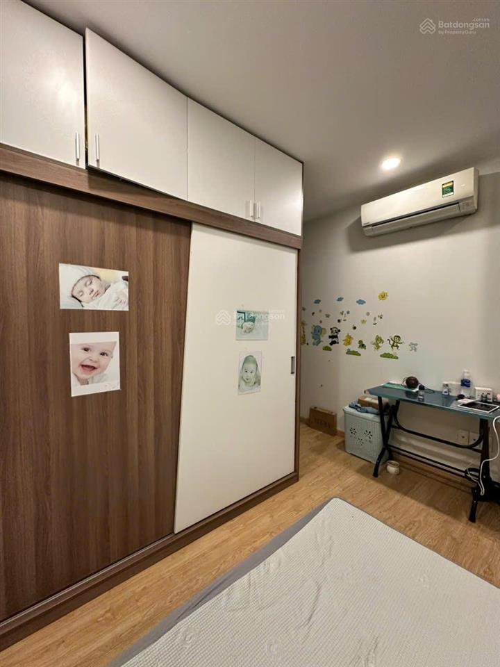 Chính chủ bán gấp căn him lam phú đông view hòi bơi giá siêu rẻ 3180 .  0932 796 ***