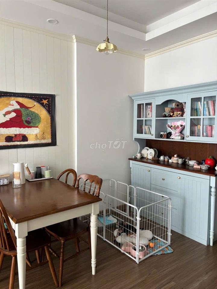 CẦN CHO THUÊ Q7 RIVERSIDE 3PN 17TR RÈM, MÁY LẠNH, MNNÓNG 18TR FULL NT