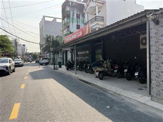 Bán nền đất 210m2 xây cao tầng chỉ 42 tỷ. sổ hồng thổ cư. đường nguyễn văn hưởng, thảo điền.