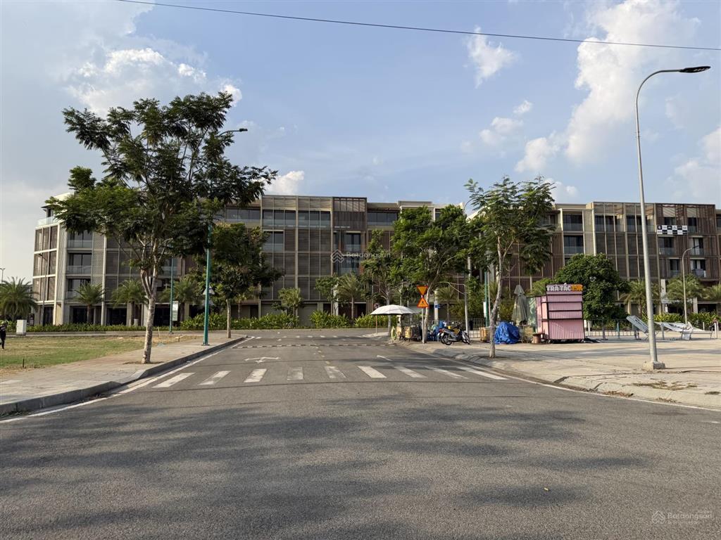 Bán nhà 6x18m 4 tầng full nội thất cao cấp chỉ 17 tỷ tl đường đỗ xuân hợp, ngay global city