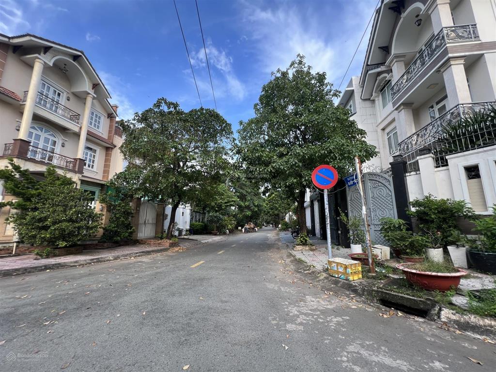 Bán lô đất 310m2 (10x31) 48.6 tỷ tl, đất thổ cư xây dựng tự do. đoạn thcs an phú, đường an phú q2.