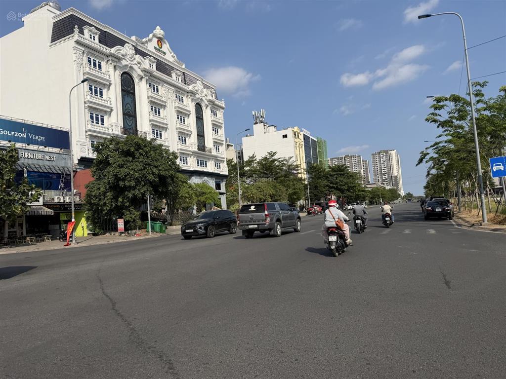 Bán lô đất 160m2 (8x20) 42 tỷ còn bớt. nhánh mặt tiền đường trương văn bang, tml quận 2.