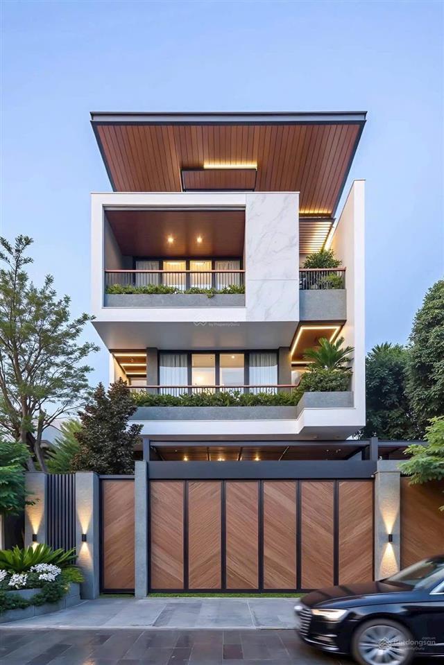 Bán nhà 4 tầng 170m2 ( 8x21) chỉ 17.6 tỷ, chủ ngợp phải bán gấp. ngay global city đỗ xuân hợp q9.