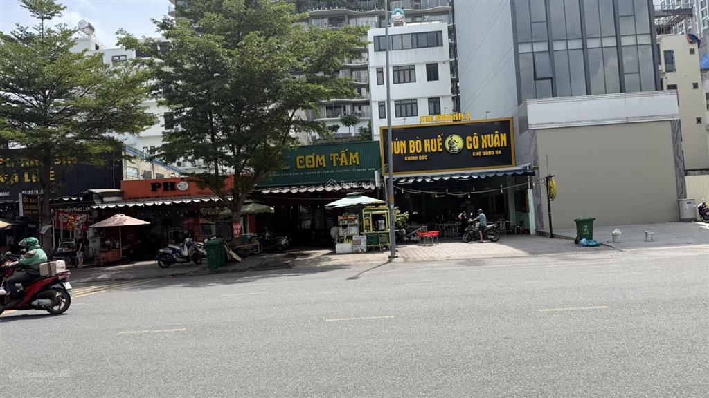 Không có lô thứ 2 rẻ hơn. chủ ngộp gửi bán gấp 160m2 xây được 7 tầng giá 32.2 tỷ. trương văn bang.