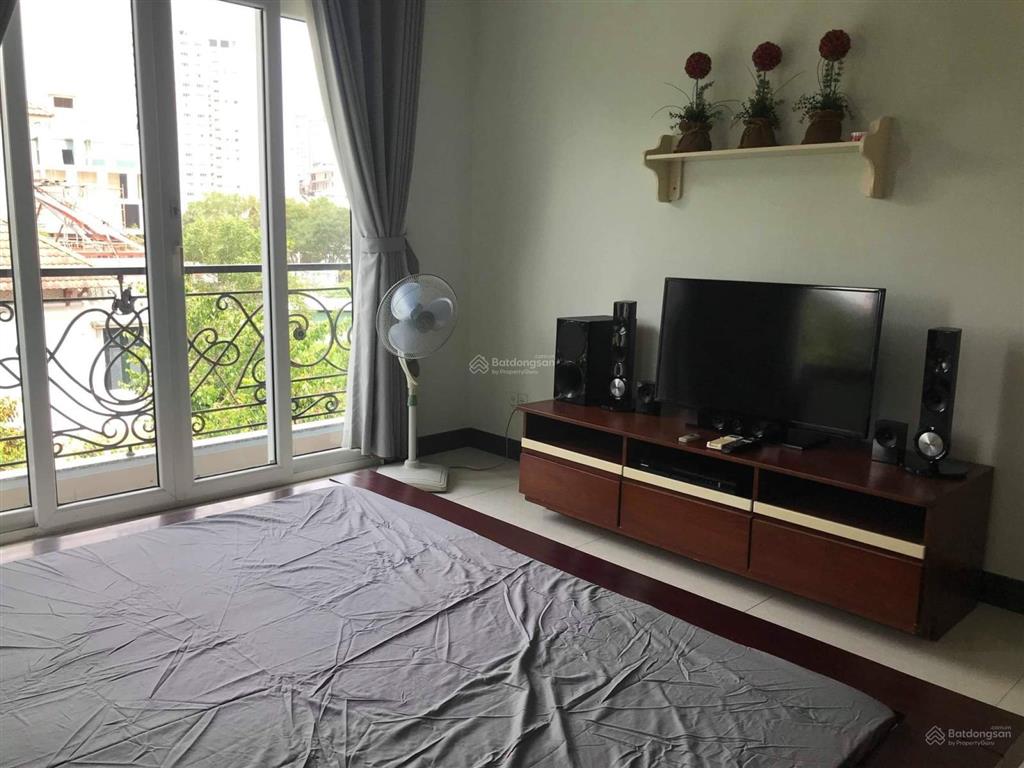 Bán căn nhà 4 tầng full nội thất cao cấp, 400m2 sàn chỉ 29,9 tỷ. đường quốc hương, thảo điền.
