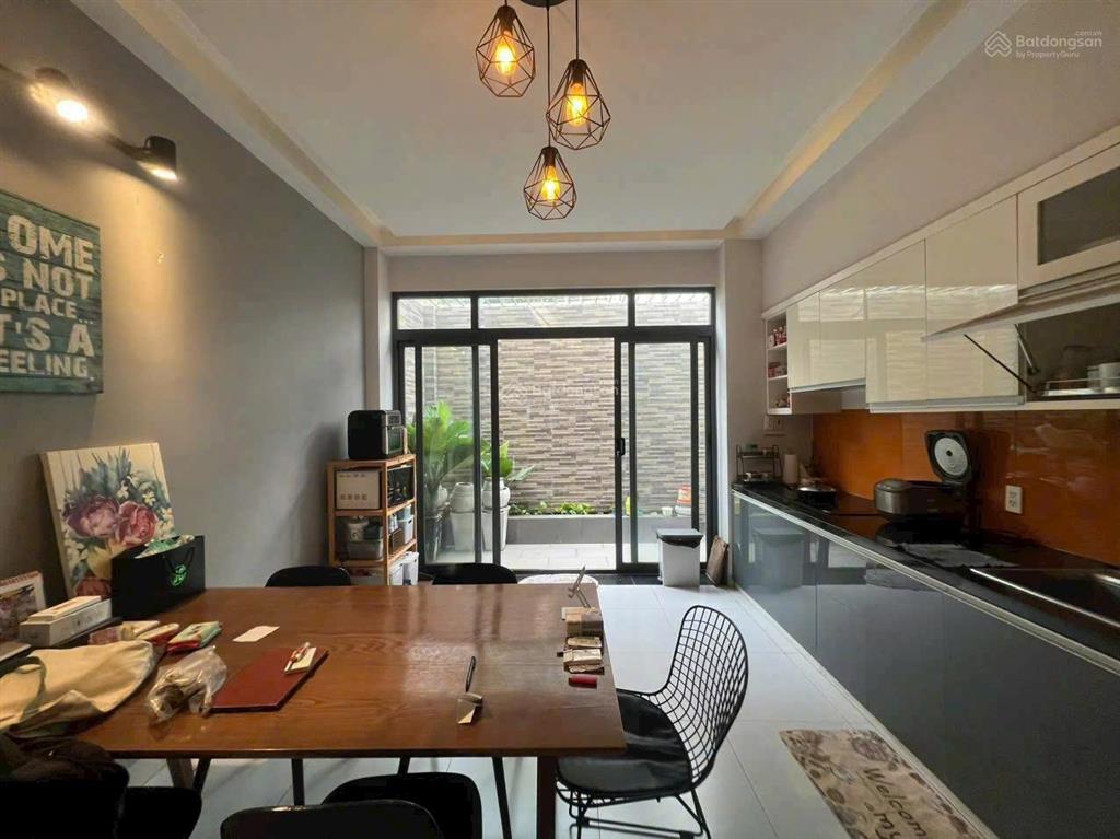Bán nhà 5 tầng 80m2 (4x20) đầy đủ nội thất cao cấp chỉ 18.6 tỷ. đường cao đức lân quận 2. siêu đẹp.