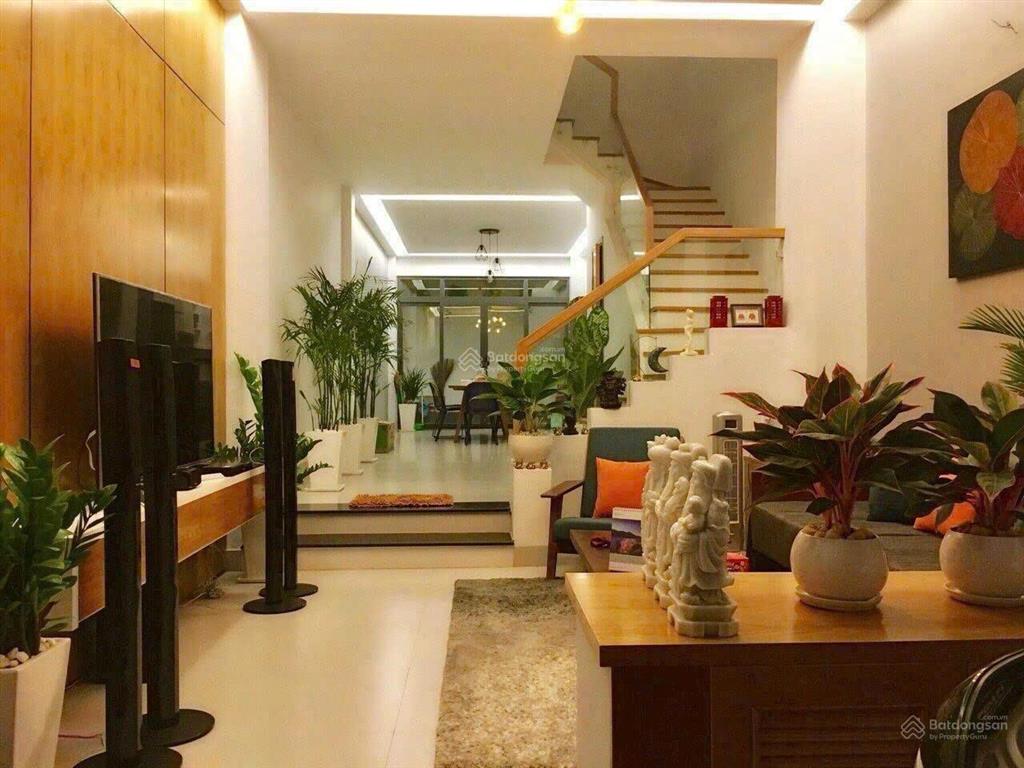 Bán nhà 5 tầng 80m2 (4x20) đầy đủ nội thất cao cấp chỉ 18.6 tỷ. đường cao đức lân quận 2. siêu đẹp.