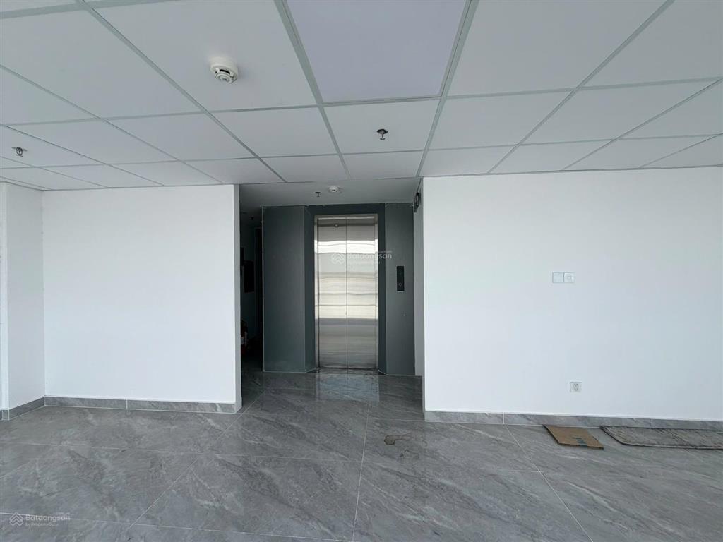 Chuyển nhượng toà nhà vp 8 tầng 1000m2 sàn giá 89 tỷ. mt đường tạ hiện, phường thạnh mỹ lợi quận 2.