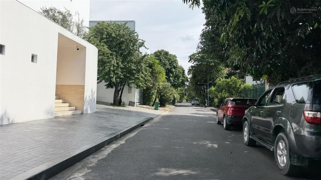 Giá ngộp bank đất xây villa thảo điền 170tr/m2. đường nguyễn văn hưởng, thảo điền. khu đẳng cấp vip
