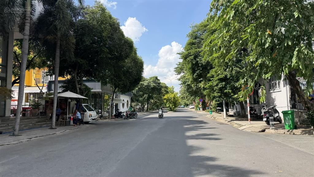 Giá ngộp bank đất xây villa thảo điền 170tr/m2. đường nguyễn văn hưởng, thảo điền. khu đẳng cấp vip