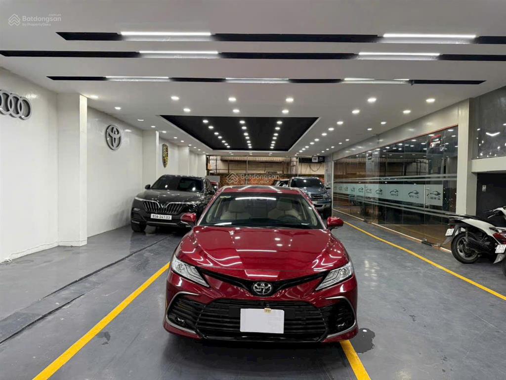 Giảm ngay 7 tỷ! khuôn đất gần 600m2 sử dụng  ngang ~12  sổ hồng riêng  hđt 960 triệu/năm 51 tỷ