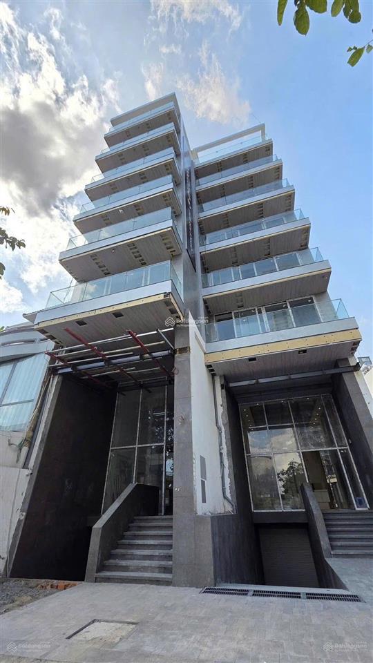 Siêu hiếm! tòa nhà 8 tầng + hầm gần 3000m2 cách landmart 81 chỉ 350m giảm nóng ngay 10 tỷ