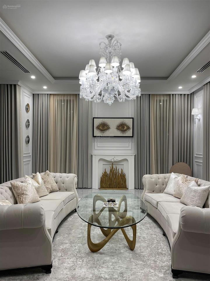 Siêu khan hiếm biệt thự góc 2 mặt tiền vinhomes tân cảng giảm sâu 40 tỷ hầm + 4 tầng nhà mới 517m2