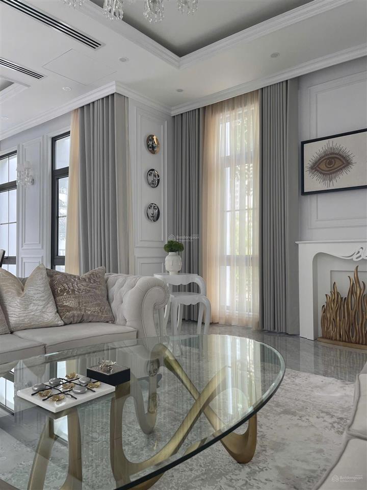 Siêu khan hiếm biệt thự góc 2 mặt tiền vinhomes tân cảng giảm sâu 40 tỷ hầm + 4 tầng nhà mới 517m2