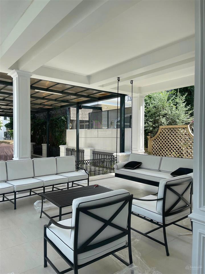 Siêu khan hiếm biệt thự góc 2 mặt tiền vinhomes tân cảng giảm sâu 40 tỷ hầm + 4 tầng nhà mới 517m2